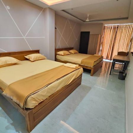 Sri Abirami Mahal Otel Tiruvannāmalai Dış mekan fotoğraf